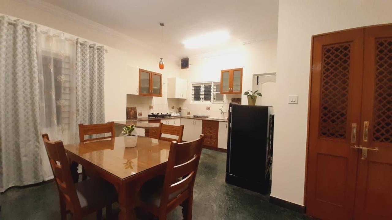 Urban Retreat Villa Bangalore Buitenkant foto